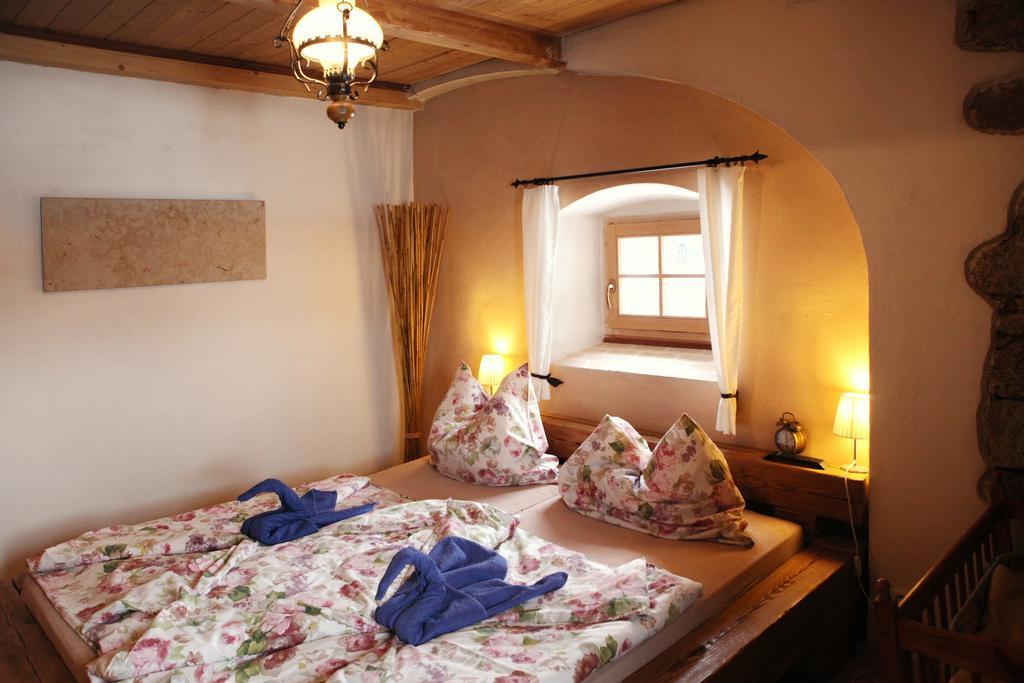 Hrazdeny Statek Mytinka Guest House ห้อง รูปภาพ
