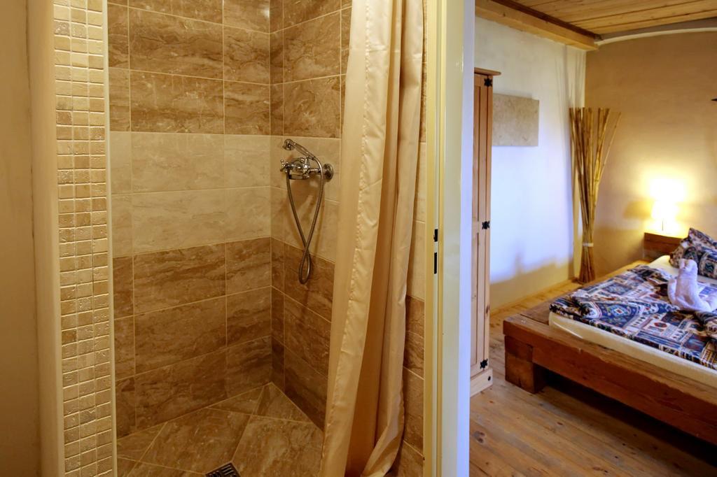 Hrazdeny Statek Mytinka Guest House ภายนอก รูปภาพ