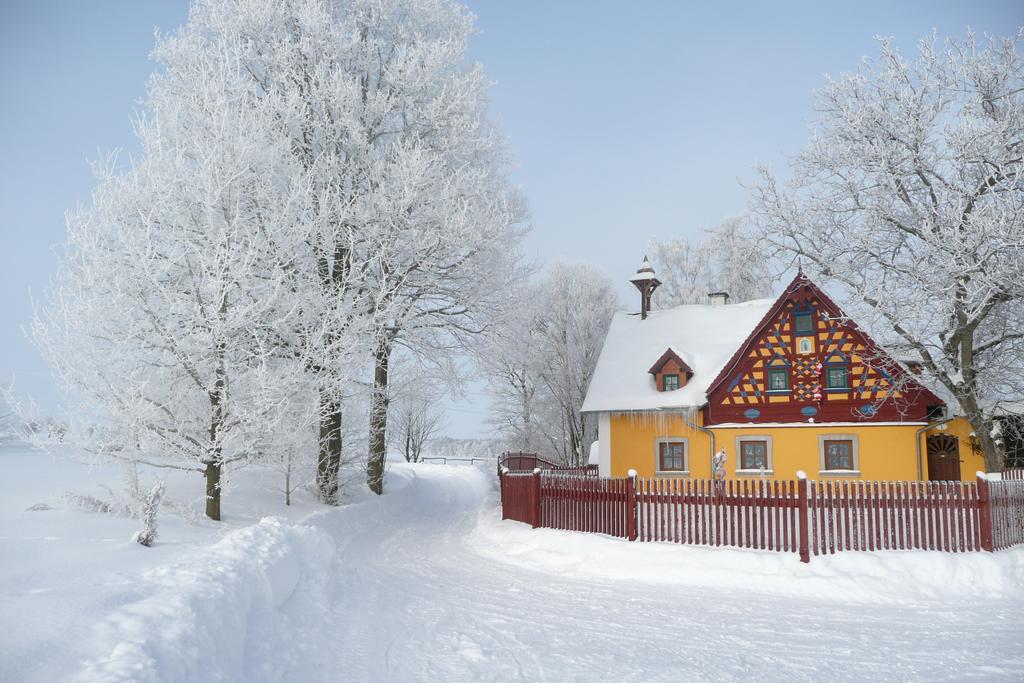 Hrazdeny Statek Mytinka Guest House ภายนอก รูปภาพ